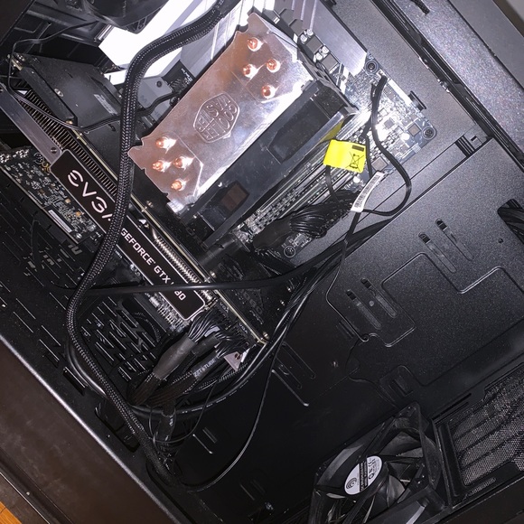 Custom Built Gaming PC - Picture 4 of 8